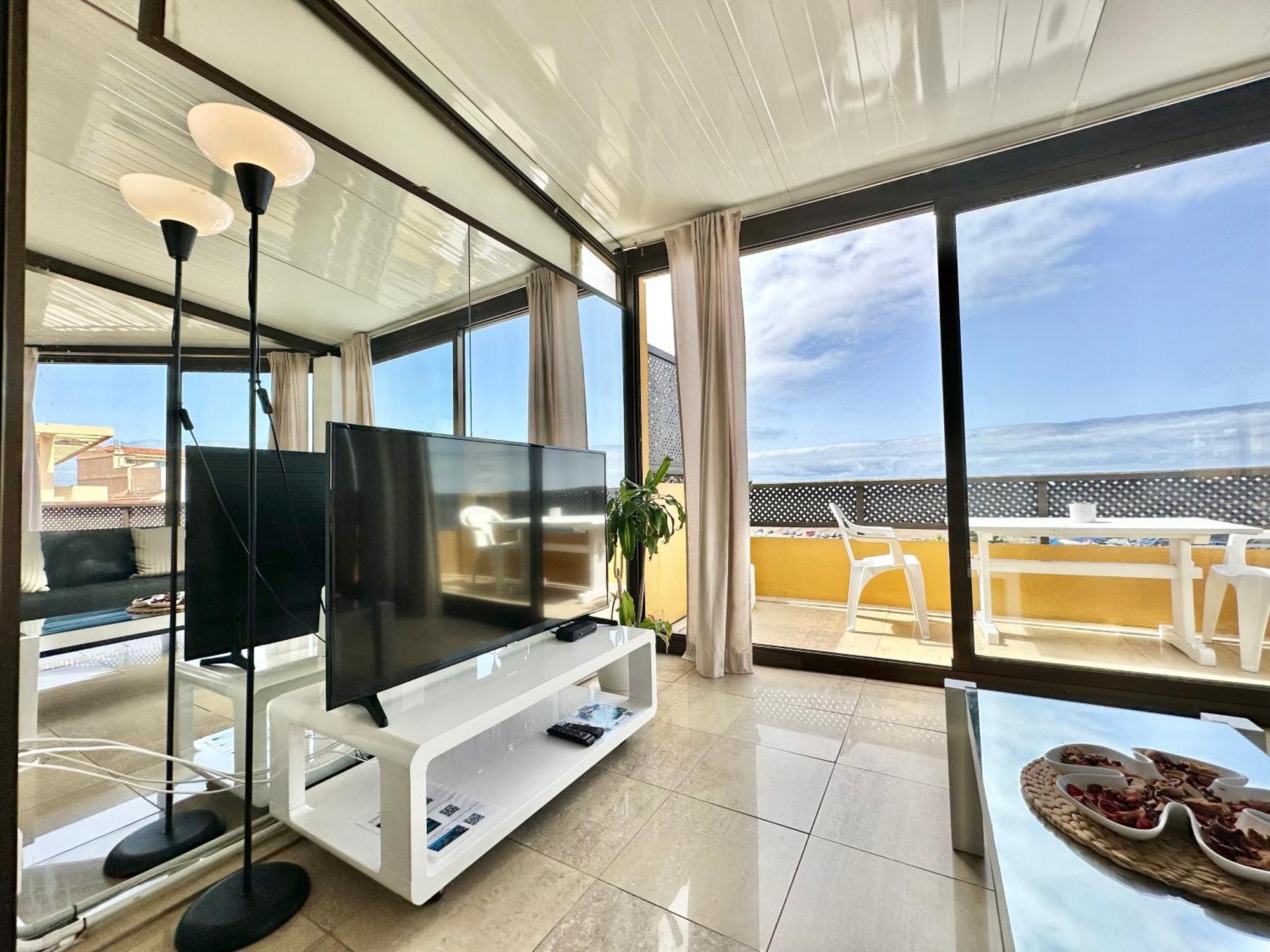 First Line Attic - Adults Only - Apartment Puerto de la Cruz  Bagian luar foto