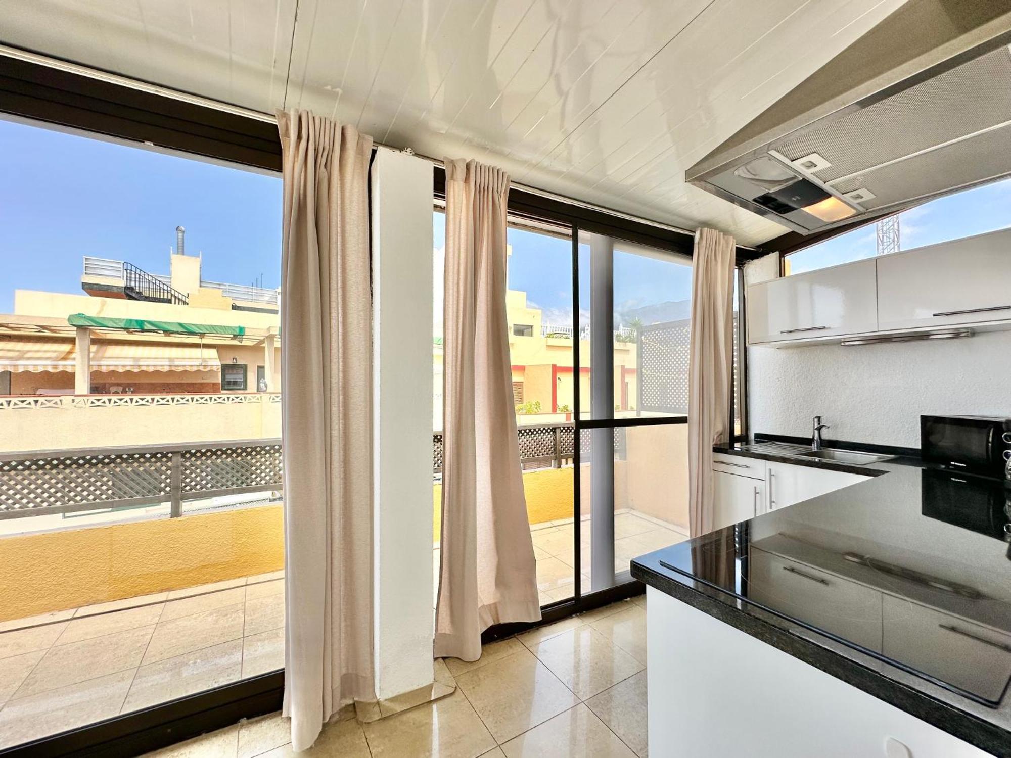 First Line Attic - Adults Only - Apartment Puerto de la Cruz  Bagian luar foto