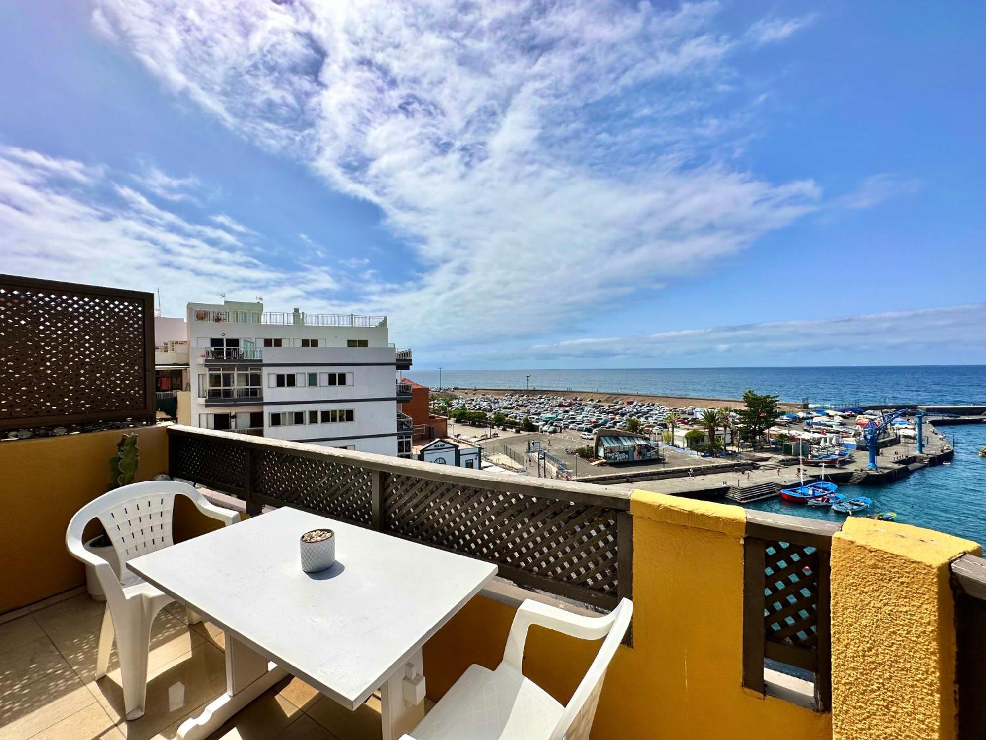 First Line Attic - Adults Only - Apartment Puerto de la Cruz  Bagian luar foto
