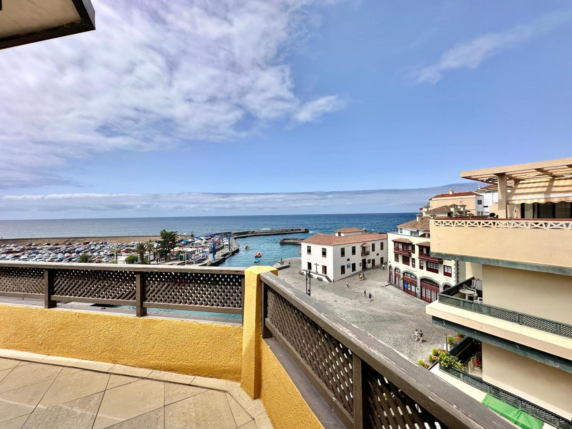 First Line Attic - Adults Only - Apartment Puerto de la Cruz  Bagian luar foto