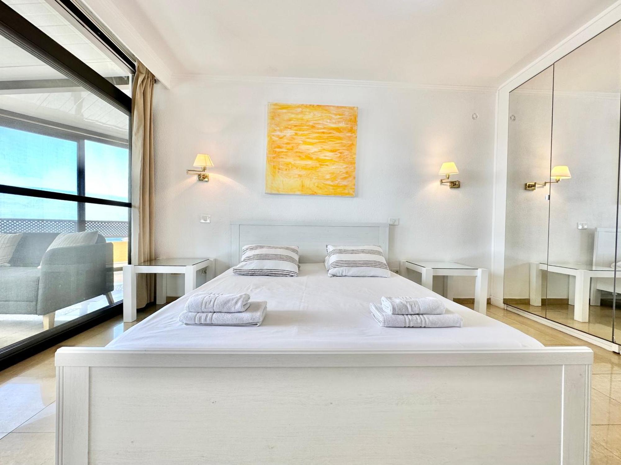 First Line Attic - Adults Only - Apartment Puerto de la Cruz  Bagian luar foto