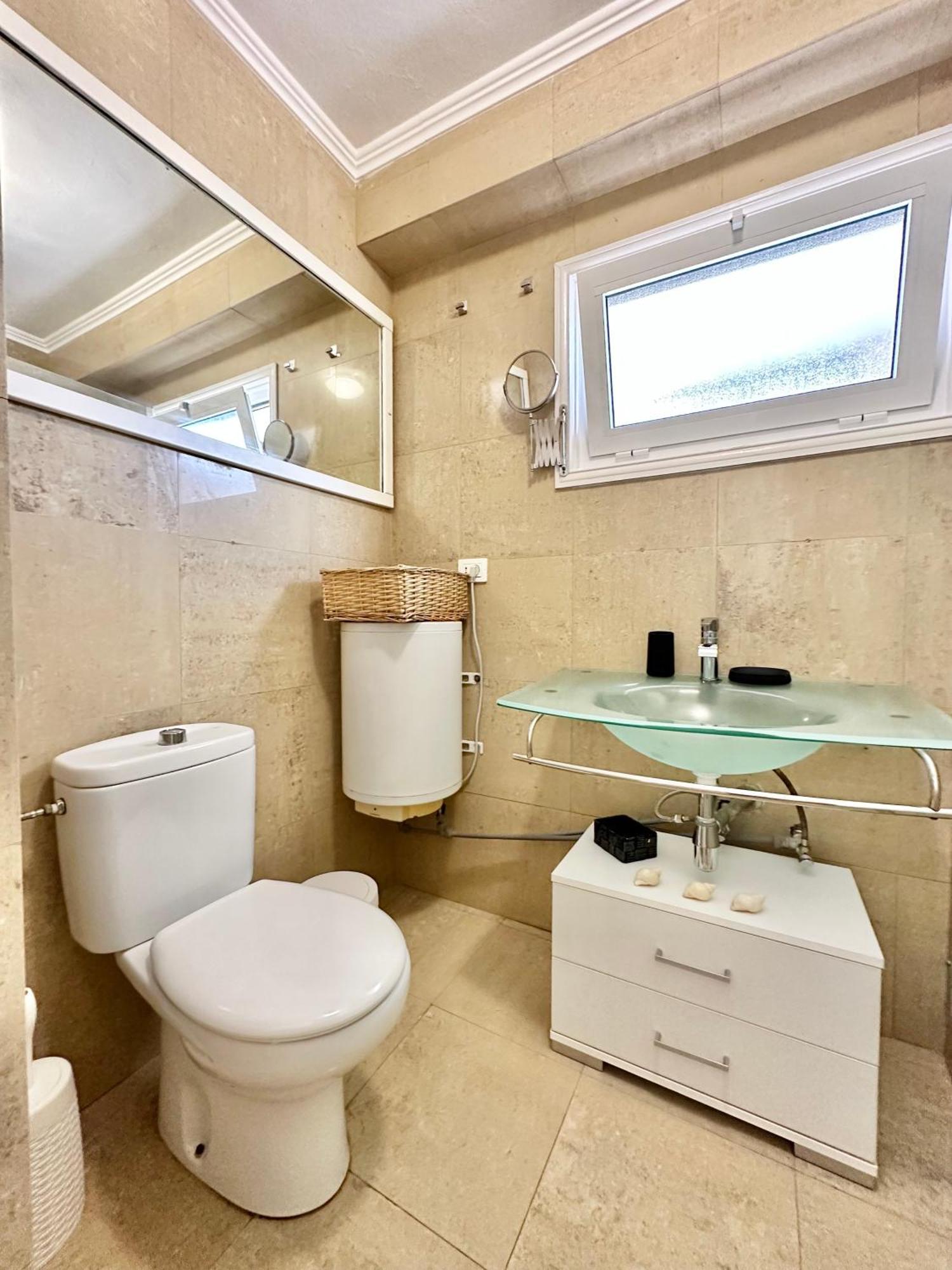 First Line Attic - Adults Only - Apartment Puerto de la Cruz  Bagian luar foto